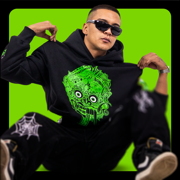 Travel Totem Hoodie : Nazarbattu